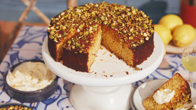 pistachio polenta cake